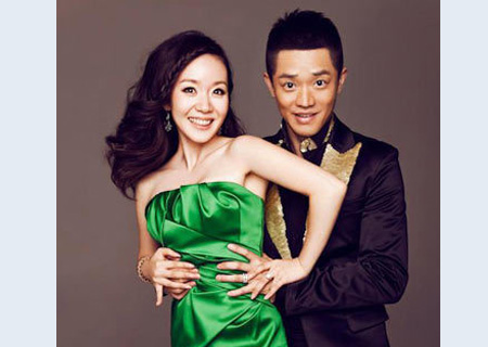 曾毅老婆李娜被曝生子 揭曾毅人人资料