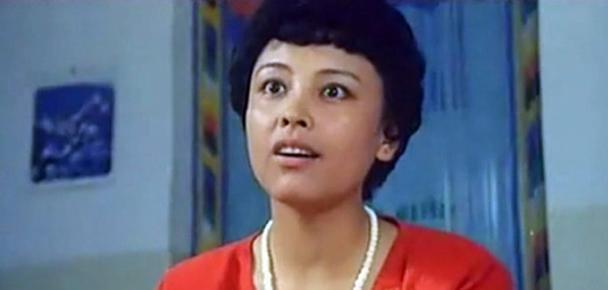 还记得薛淑杰吗？80年代女星容貌大气像男生 如今60岁却优雅知性