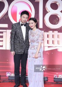 ​TF老boy合体！雷佳音撇兄弟与陈数牵手 郭京飞、李光洁后台合影