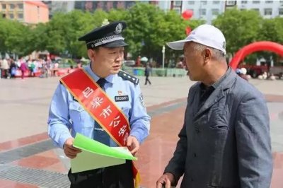 ​「最美警察」梁靖：从警路上的坚持与坚守