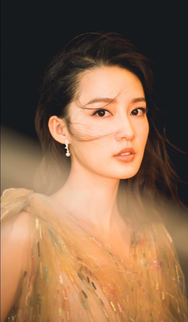 李沁的老公是谁(李沁男友是谁啊) 李沁 老公 第2张