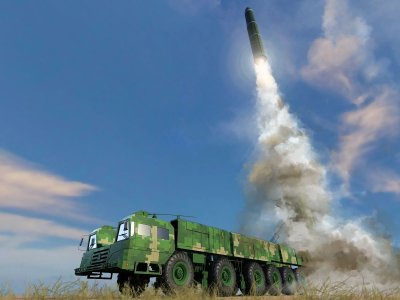 ​中国新型导弹东风51，高速大转角变轨，可躲避海上宙斯盾防御系统