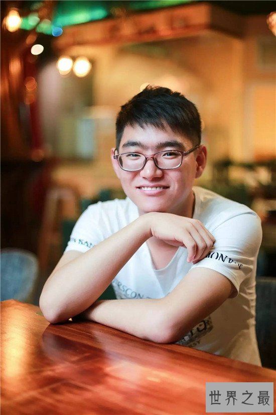 世界最小博士张炘炀 他到底有多聪明？智商高的恐怖！！