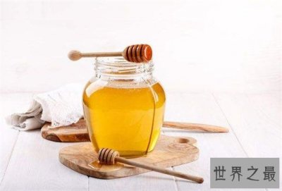 ​蜂蜜保质期其实并不存在，纯度高的可以储存很长时间
