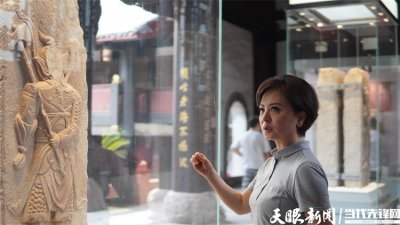 ​“全国文物系统先进工作者”韦玮：从“百灵鸟”到“女武士”的蜕变