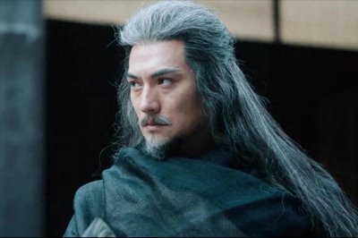 ​“黄药师”别硬演，有人帅气逼人，有人邪傲霸气，有人纯属搞笑？