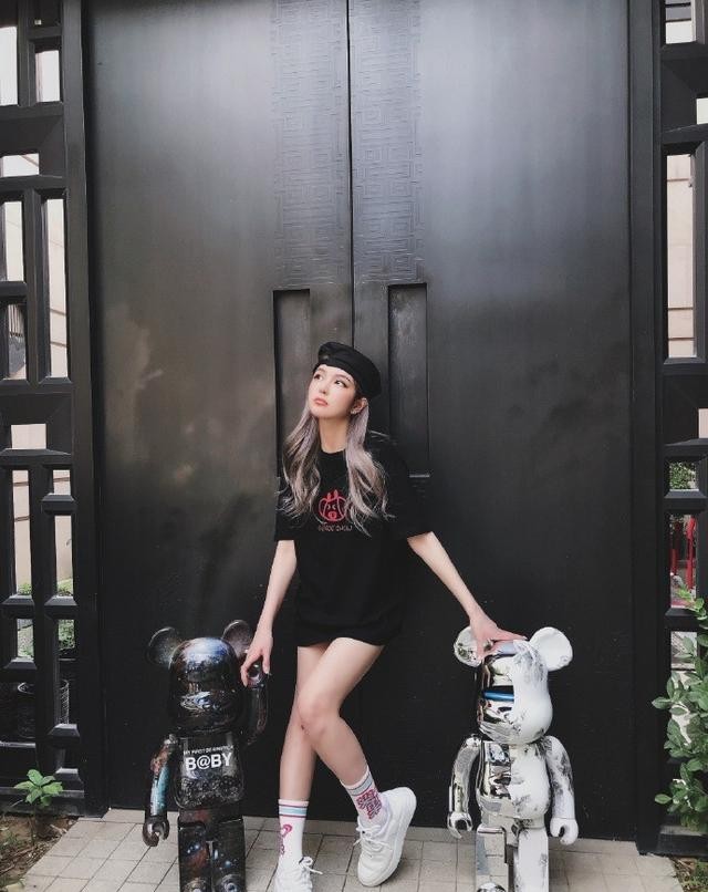 周扬青家里做什么的（周扬青独居北京独栋豪宅）