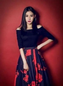 ​马凡舒的春光乍现：揭秘跳蚤门事件与《天下足球》的魅力