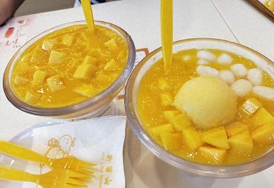 ​网红店鼻祖许留山，曾经是香港的标志性建筑，逐渐走向消亡