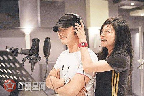 目前黄晓明还喜欢赵薇吗 赵薇青涩学生照首次曝光