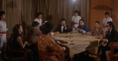 ​《上海滩十三太保》：人物塑造成功之下，用简单的故事彰显爱国情