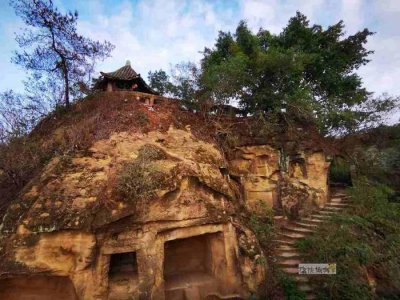 ​自贡东北部最大的摩崖造像群——葛仙山摩崖造像