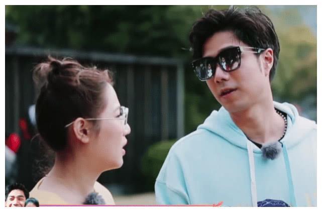 袁成杰带陈芊芊参观儿时童年地被嫌弃,失望至极最后态度暴露教养