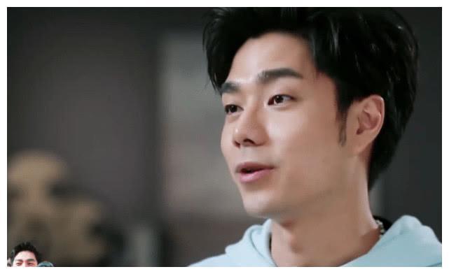 袁成杰带陈芊芊参观儿时童年地被嫌弃,失望至极最后态度暴露教养