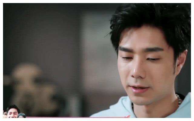 袁成杰带陈芊芊参观儿时童年地被嫌弃,失望至极最后态度暴露教养