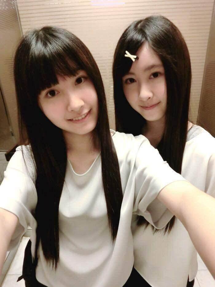 红遍两岸最美双胞胎长大了, 15年后变甜美高中生网友直呼又恋爱