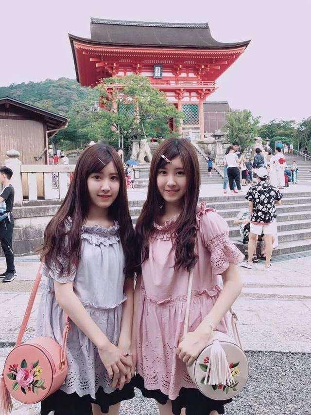 红遍两岸最美双胞胎长大了, 15年后变甜美高中生网友直呼又恋爱