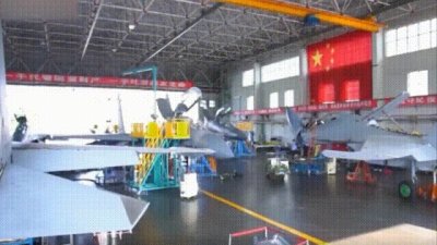 中印军事航空领域的发展对比:战略选择与技术革新