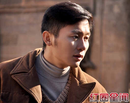 《草帽警察》今晚登陆央视 李晨带戒指被求婚