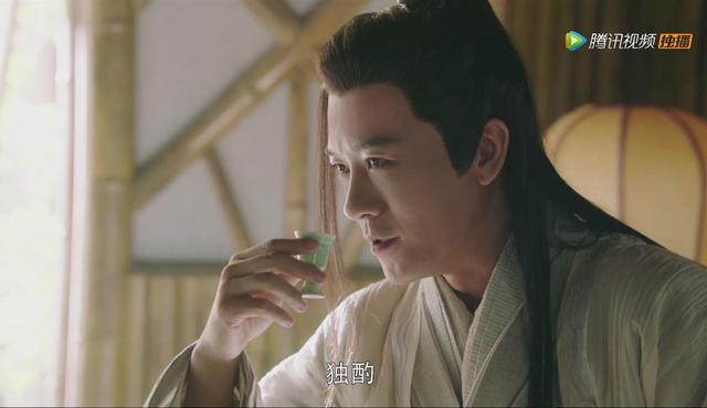 四版《倚天屠龙记》豆瓣评分，曾舜晞版竟非最低，邓超版才是心酸