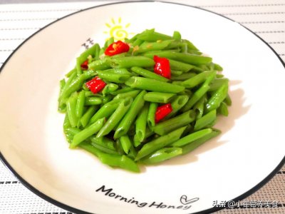 酒店大厨分享空心菜的家常做法,一菜两吃,夏天不可错过的美食