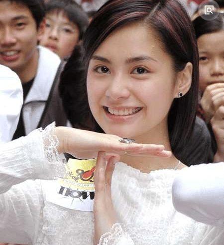 艳照门的三大主角中, 属她现在生活过得最凄惨, 不是钟欣潼