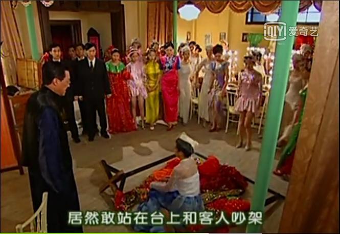 陆振华打她是不孝女,秦五爷打她不会来事,只有她打依萍最恶毒?