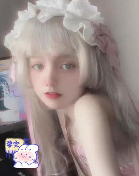 “最美芭比”已经出现,毫无整容痕迹,迪丽拉地位受到威胁!