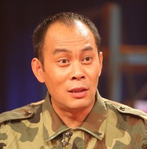 ​张光北：一套家具和一条毛毯迎娶校花陈炜，如今一家三口其乐融融