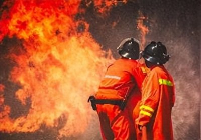 ​美国最奇葩事件之一，1906年旧金山大地震，消防员竟做这种事？