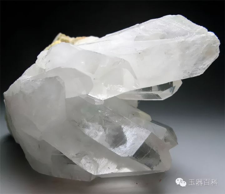 宝石鉴定怎么样鉴定（常见矿物宝石鉴别方法推荐）
