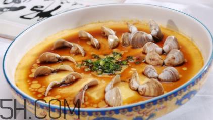 如何挑选花甲？花甲可以用盐水泡吗？