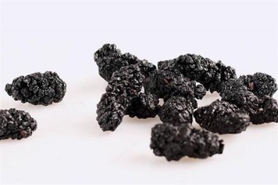 ​吃桑葚干可以提高酒量吗 喝酒前吃桑葚干有用吗