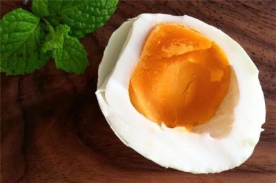 ​鹅蛋什么人不能吃 哪些人不适合吃鹅蛋