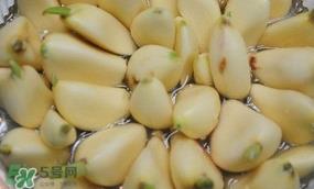 蒜头发芽了还能吃吗？蒜头发芽了芽心能吃吗