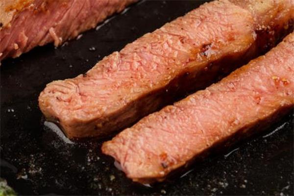 科尔沁牛排怎么煎才嫩 科尔沁牛排要加什么配料