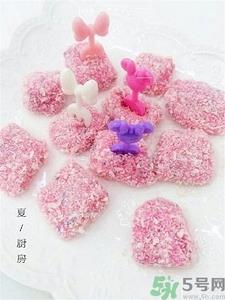 火龙果椰蓉奶冻怎么做?火龙果椰蓉奶冻的做法