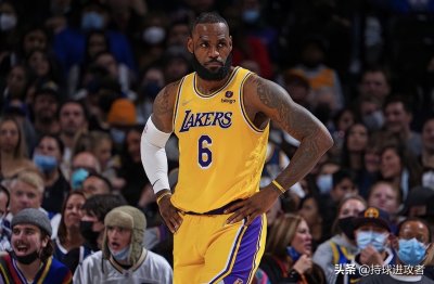 ​官宣！詹姆斯赛季报销，詹皇彻底放弃得分王，自称为湖人付出一切