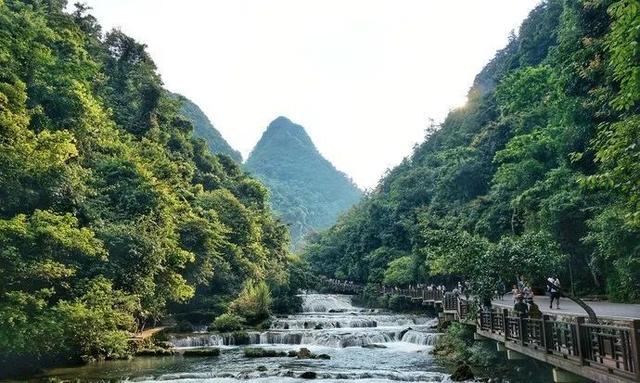贵州荔波小七孔概述(一个惊险神奇一个玲珑秀丽)(13)