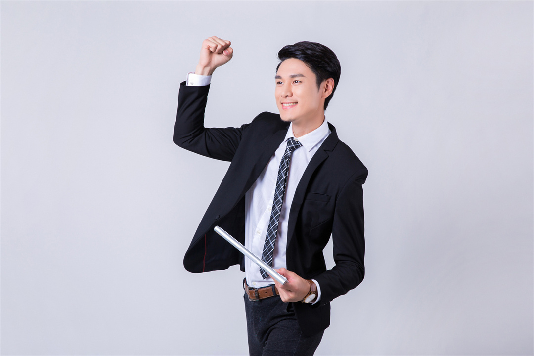 一直想辞职应该怎么做（想辞职了坚持不下去了）(图4)