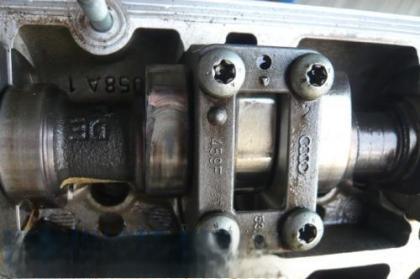 发动机凸轮轴磨损变形的症状、原因和故障排除-