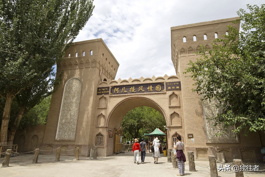 葡萄沟的资料_又多又好的葡萄地