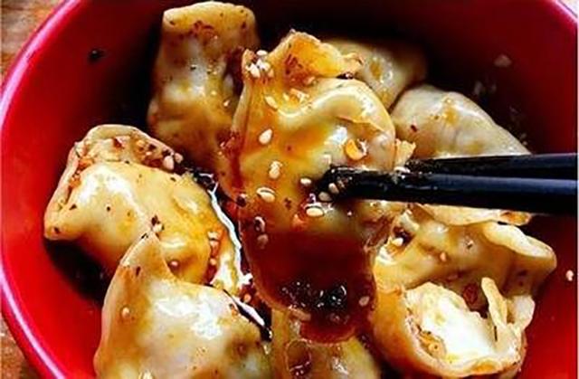 四川牛肉馅饺子做法（皮薄馅大的四川钟水饺）(5)