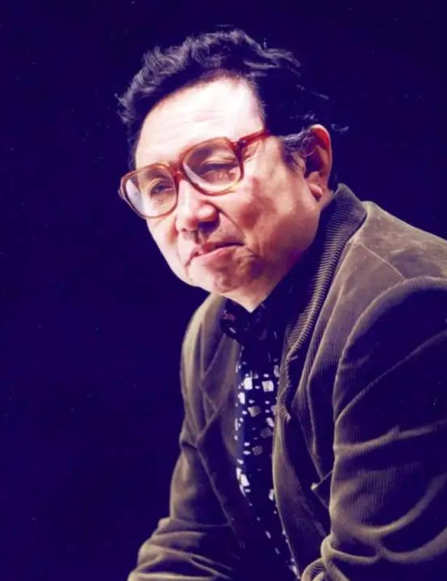 冯远征四十岁才成名（冯远征任北京人艺院长）(4)