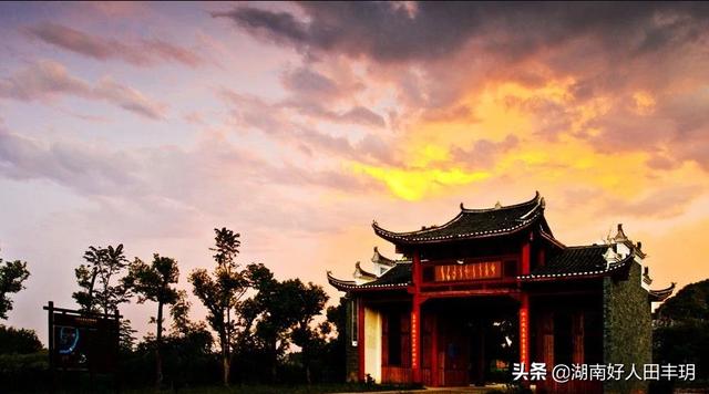 湖南永州江永女书文化（读懂凄美神秘的江永女书文化）(8)