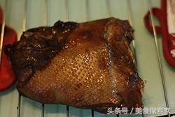 江湖传说中的烧鹅的简易做法!