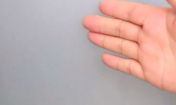 玻璃上的水印用什么能去掉,玻璃擦完有水印怎么办图5