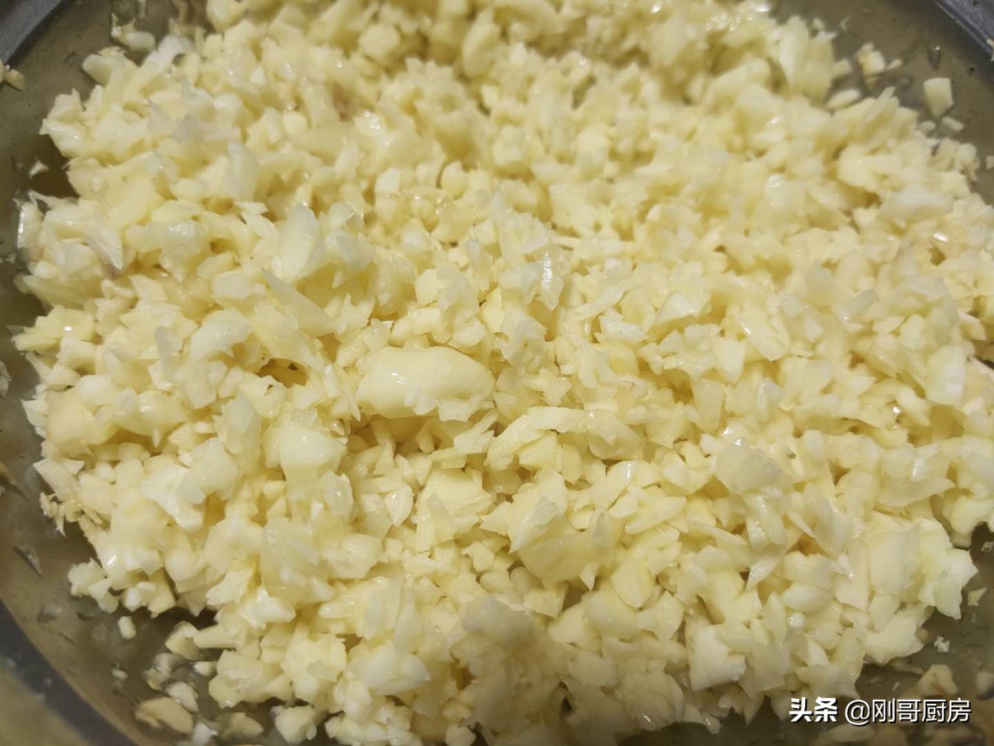 扒糕的家常做法(北京特色小吃扒糕的制作教程)