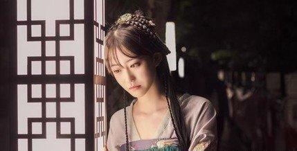 史上最尴尬的姓氏,自己都不好意思读出口,许多女孩都偷偷改姓