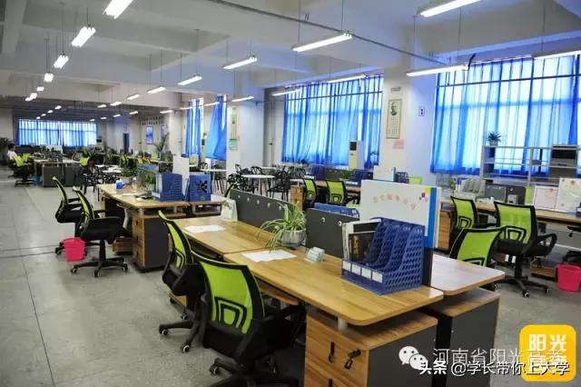 河南郑州黄河科技学院简介（河南高校大探访）(41)